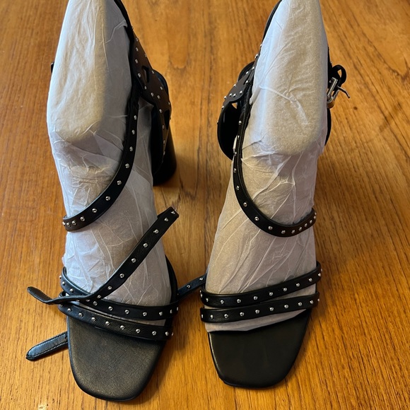 Rebecca Minkoff Adeleine Block-Heeled Leather Sandals - Picture 5 of 8